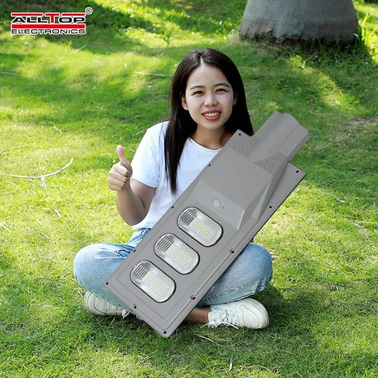 Comercio al por mayor Mejor Precio 100W 150W 200W 250W Cubierta exterior Panel de energía Panel de inundación Sensor de movimiento Carretera Jardín al aire libre LED de pared Luz de calle solar todo en uno